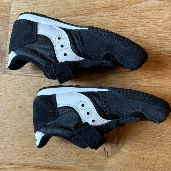 Toddler Saucony Sneakers Black 8.5 - Picture 6 of 8